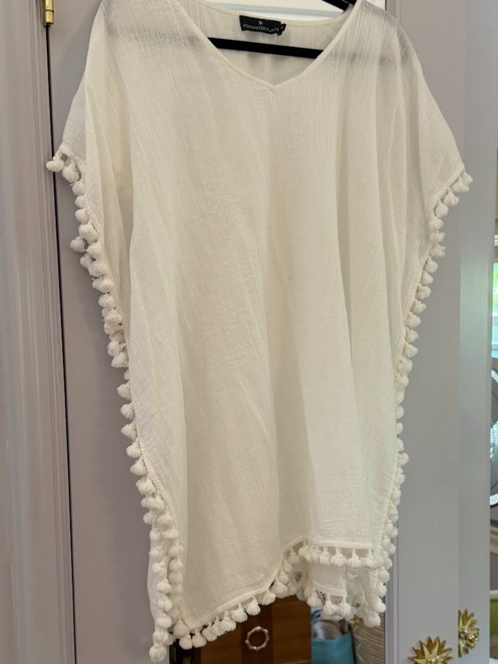 Tuckernuck Pomander Place White Gauze Kaftan Beach Cover Up w/ Pom Poms Size XL